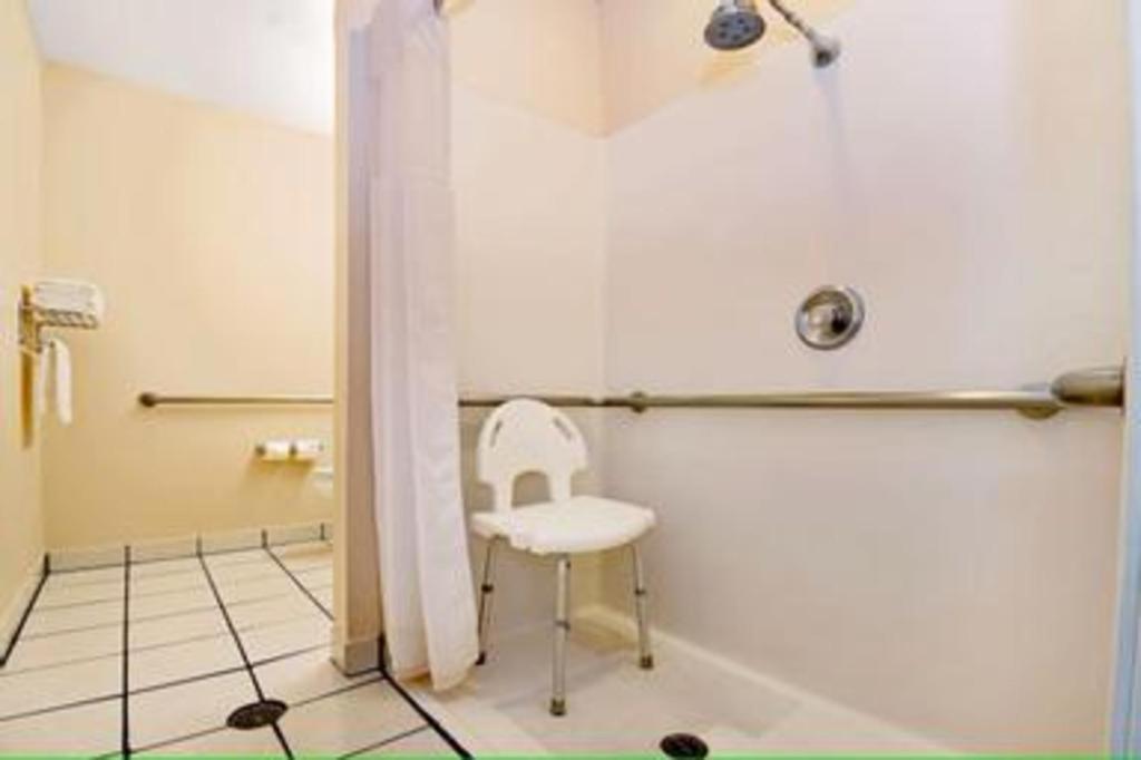 Microtel & By Wyndham West Albuquerque